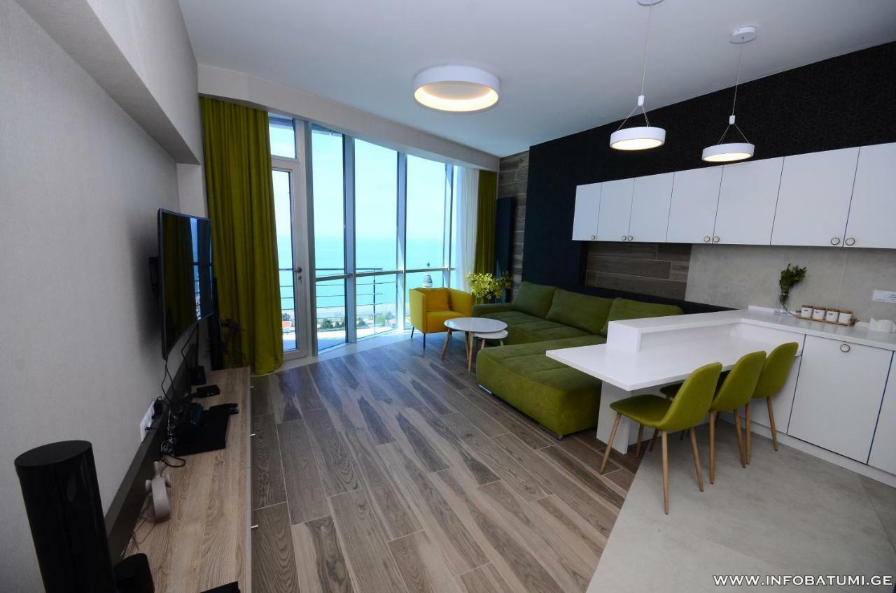 West Apartments บาทูมิ ภายนอก รูปภาพ